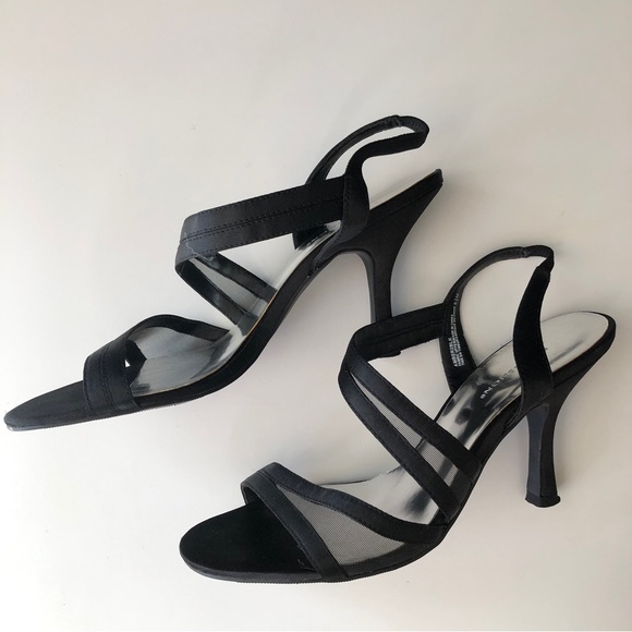 Expressions Black Strappy Heel - Picture 2 of 5